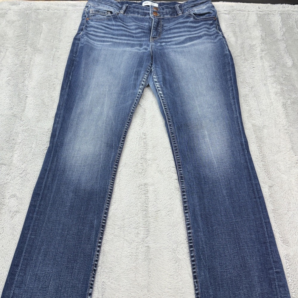 BKE Gabby Straight Leg Jeans Womens 34x32 Blue High Rise Curvy Distressed BGK609